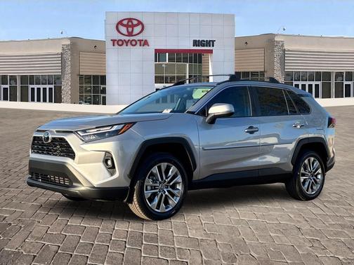 2023 Toyota RAV4 XLE Premium