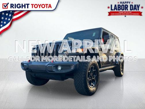 Granite Crystal Metallic Clearcoat 2023 Jeep Wrangler Rubicon
