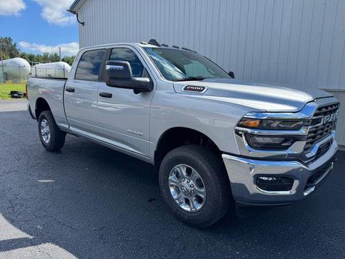 Silver Zynith 2026 RAM 2500 Big Horn