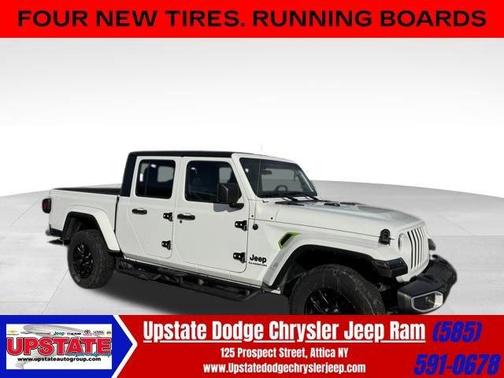 2022 Jeep Gladiator Sport