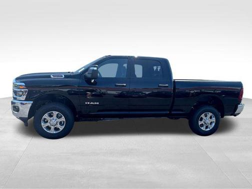Diamond Black 2026 RAM 2500 Big Horn