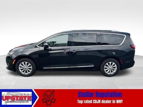 2018 Chrysler Pacifica Touring-L