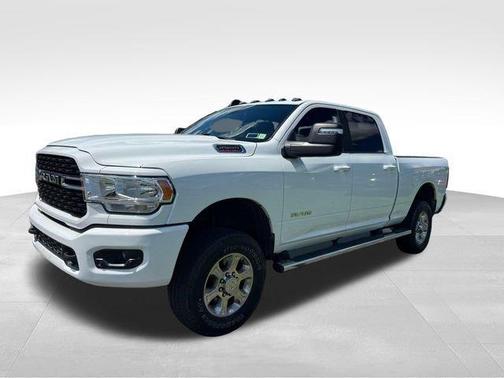 Bright White Clearcoat 2024 RAM 2500 Big Horn