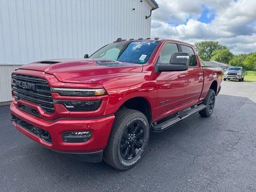Molten Red Pearlcoat 2026 RAM 2500 Laramie