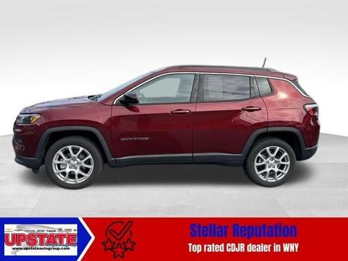 2022 Jeep Compass Latitude Lux