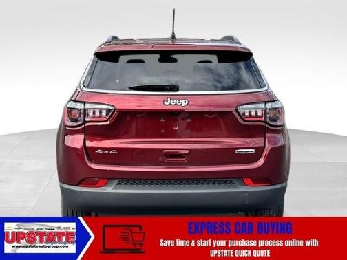 2022 Jeep Compass Latitude Lux