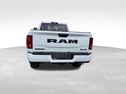 Bright White Clearcoat 2027 RAM 3500 Big Horn