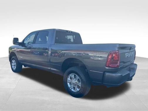 Granite Crystal Clearcoat Metallic 2026 RAM 3500 Big Horn