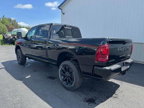 Diamond Black 2026 RAM 2500 Laramie
