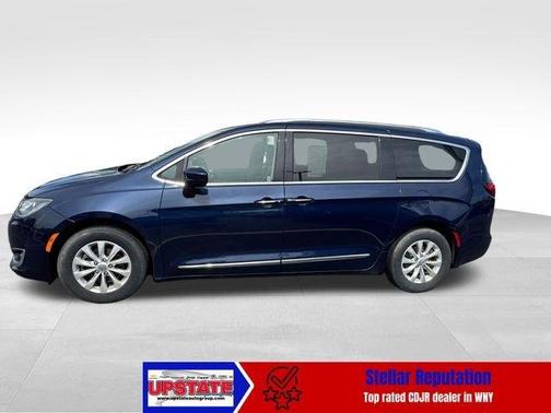 Jazz Blue Pearlcoat 2019 Chrysler Pacifica Touring-L
