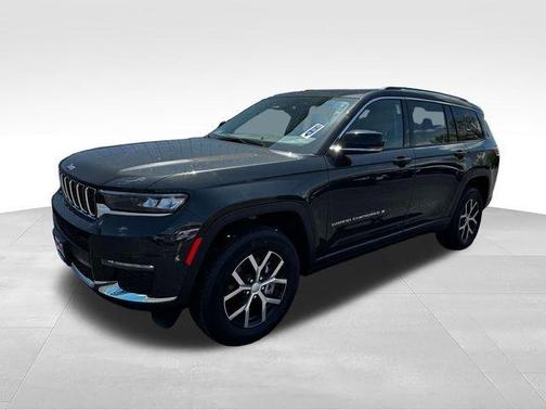 Rocky Mountain Pearlcoat 2023 Jeep Grand Cherokee L Limited