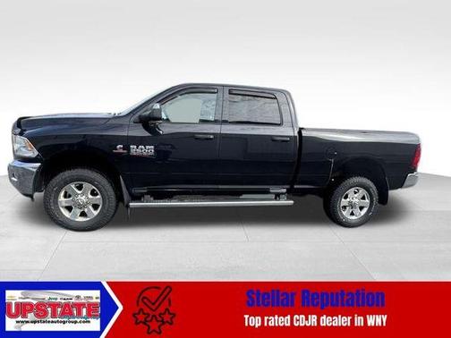 Brilliant Black Crystal Pearlcoat 2015 RAM 2500 SLT