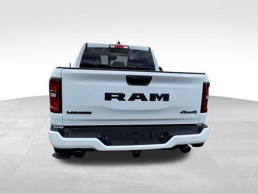 Bright White Clearcoat 2026 RAM 1500 Laramie