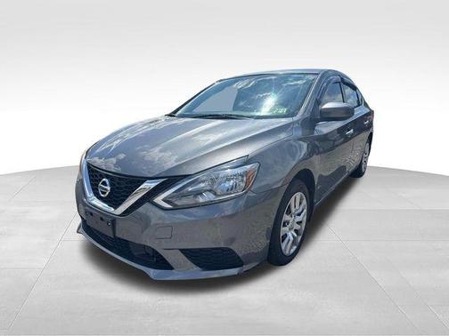 Gun Metallic 2018 Nissan Sentra SV