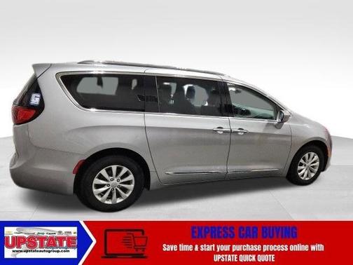 2019 Chrysler Pacifica Touring-L