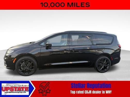 2024 Chrysler Pacifica Touring-L