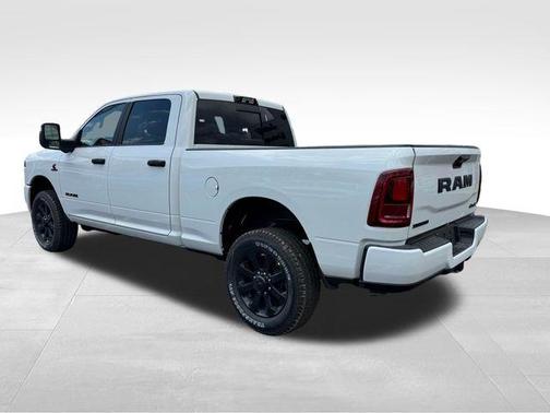 Bright White Clearcoat 2026 RAM 2500 Big Horn
