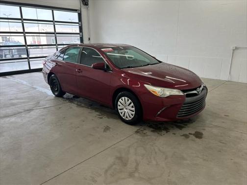 2016 Toyota Camry XLE