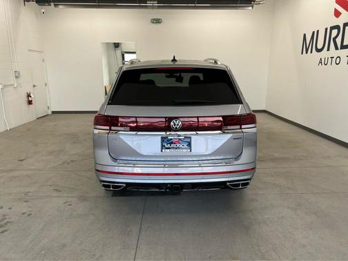 2026 Volkswagen Atlas 2.0T SEL Premium R-Line 4MOTION