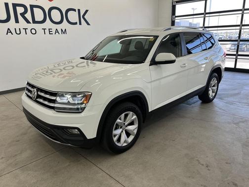 Pure White 2019 Volkswagen Atlas 3.6L SE w/Technology