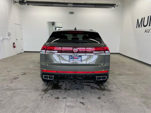 2026 Volkswagen Atlas Cross Sport 2.0T SEL Premium