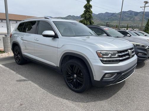 Reflex Silver Metallic 2018 Volkswagen Atlas 3.6L SEL Premium