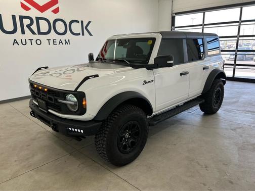 Oxford White 2024 Ford Bronco Wildtrak