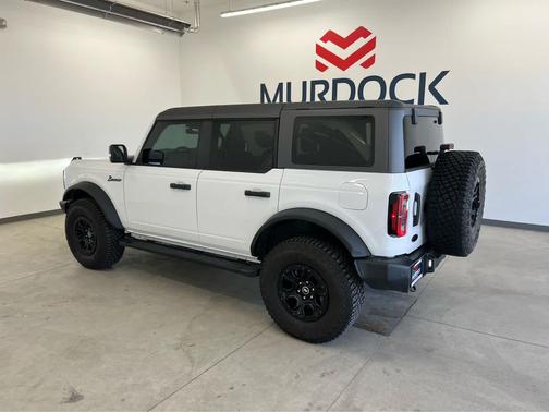 Oxford White 2024 Ford Bronco Wildtrak