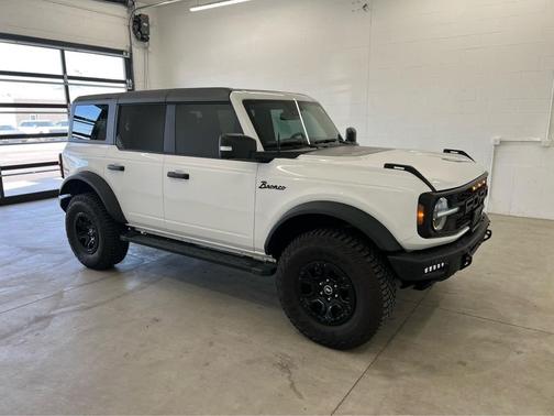 Oxford White 2024 Ford Bronco Wildtrak