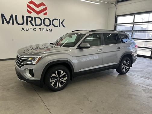 silver mist metallic 2026 Volkswagen Atlas 2.0T SE