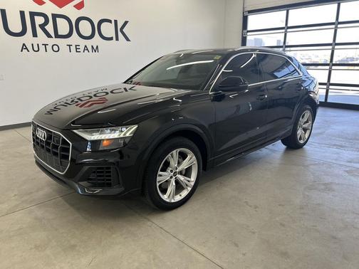 Mythos Black Metallic 2023 Audi Q8 55 Prestige