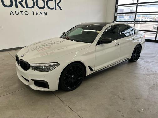 Alpine White 2018 BMW M550 i Xdrive