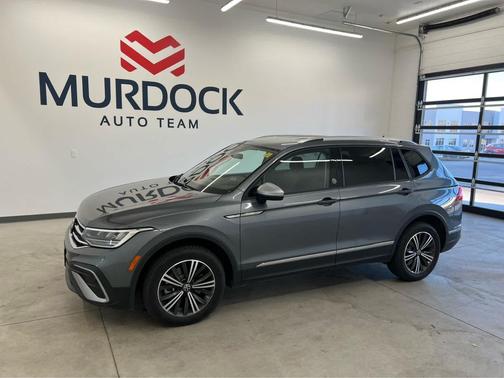 2024 Volkswagen Tiguan 2.0T Wolfsburg Edition