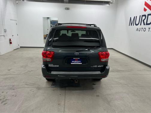 2007 Toyota Sequoia SR5