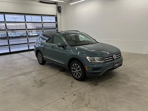 2020 Volkswagen Tiguan 2.0T SE 4MOTION