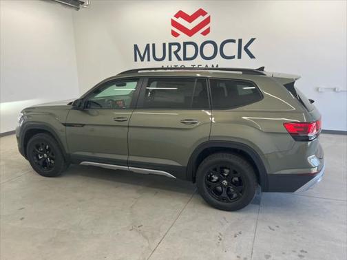 2025 Volkswagen Atlas 2.0T Peak Edition