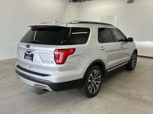 2017 Ford Explorer Platinum