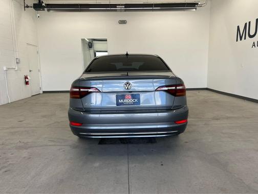 Platinum Gray Metallic 2019 Volkswagen Jetta 1.4T S