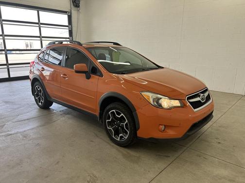 Tangerine Orange Pearl 2013 Subaru XV Crosstrek 2.0i Limited
