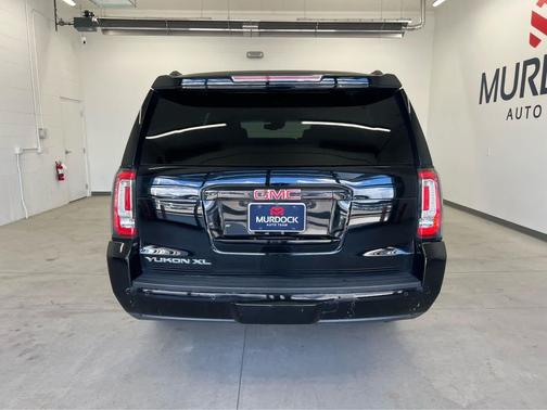 Onyx Black 2016 GMC Yukon XL SLT