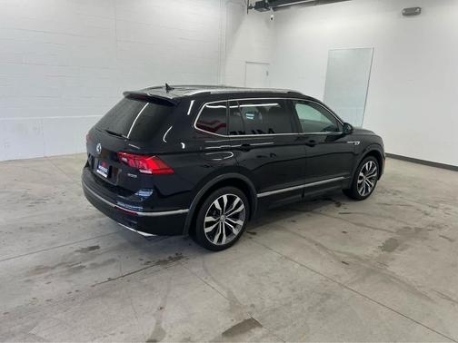 2021 Volkswagen Tiguan 2.0T SEL R-Line 4MOTION