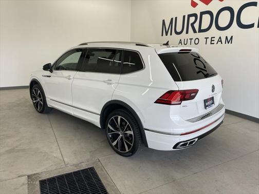 2022 Volkswagen Tiguan 2.0T SEL R-Line 4MOTION