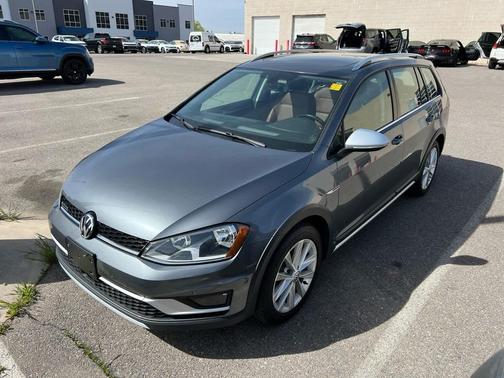 2017 Volkswagen Golf Alltrack TSI SE