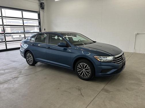 Blue Silk Metallic 2020 Volkswagen Jetta 1.4T SE