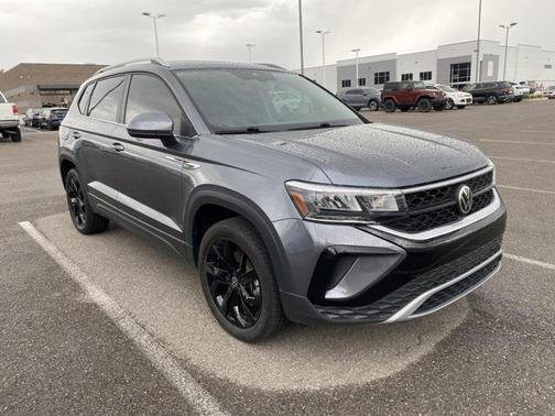 GRAY 2022 Volkswagen Taos 1.5T SE