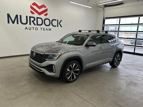 silver mist metallic 2026 Volkswagen Atlas Cross Sport 2.0T SEL Premium