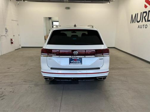 2026 Volkswagen Atlas 2.0T SEL Premium R-Line 4MOTION