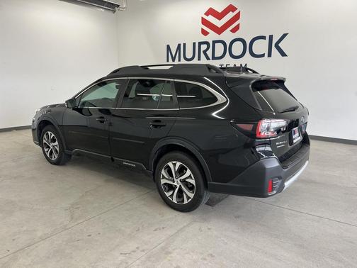Crystal Black Silica 2021 Subaru Outback Limited