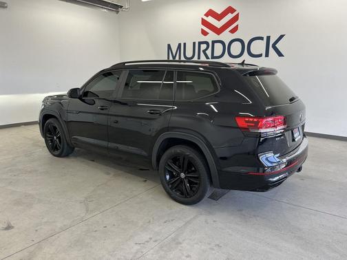 Deep Black Pearl 2023 Volkswagen Atlas 3.6L SEL