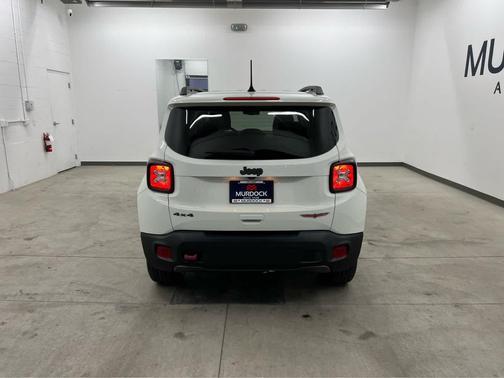 2020 Jeep Renegade Trailhawk